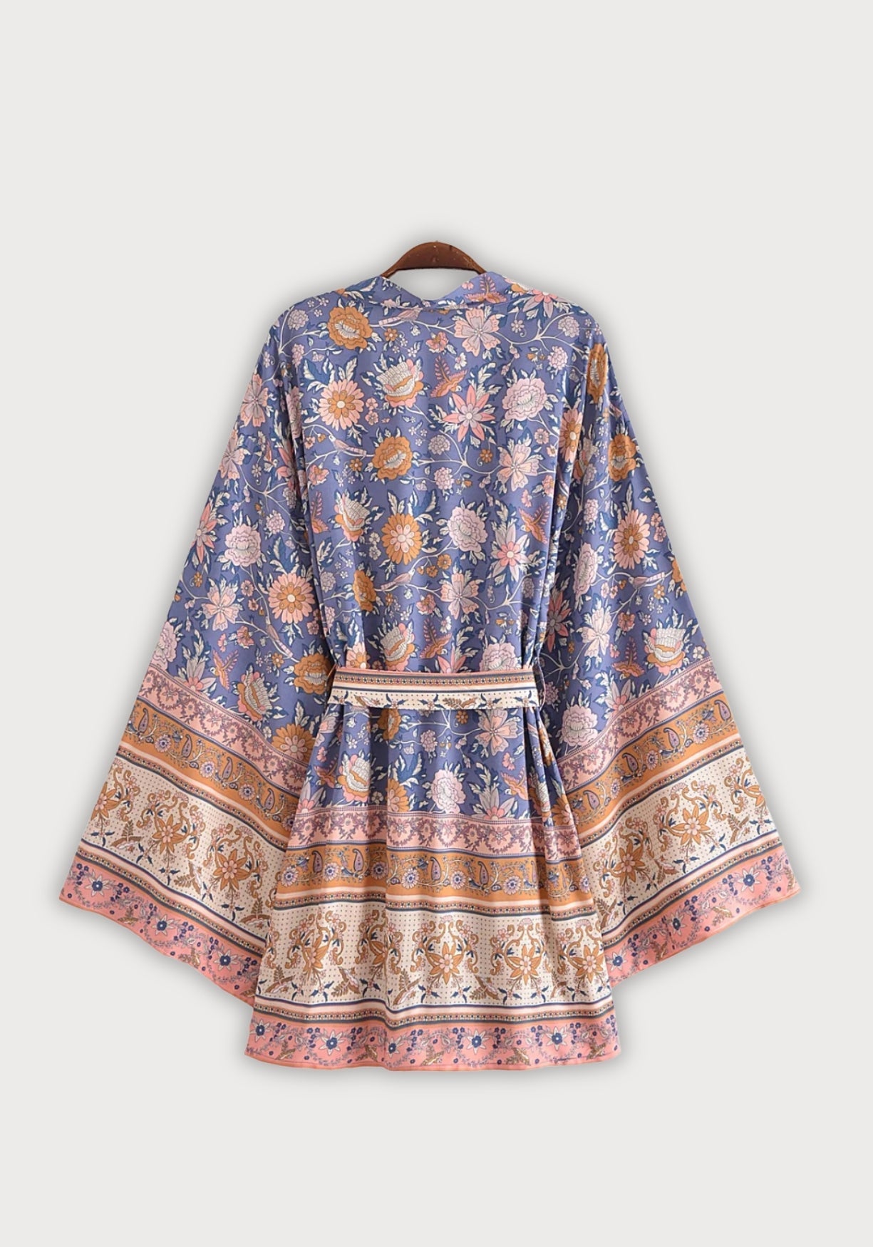 Kimono court | Kisénya