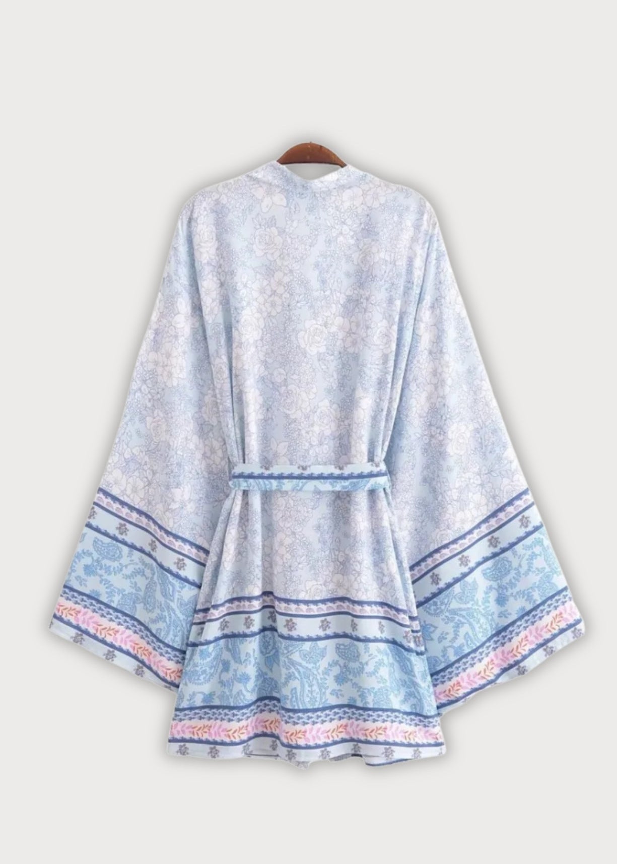 Kimono court | Aokitsu
