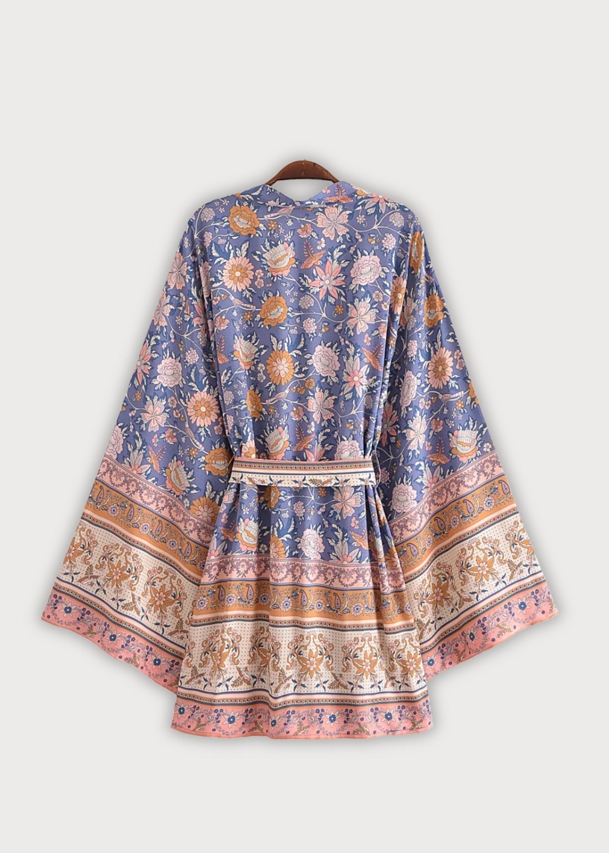 Kimono court | Kisénya