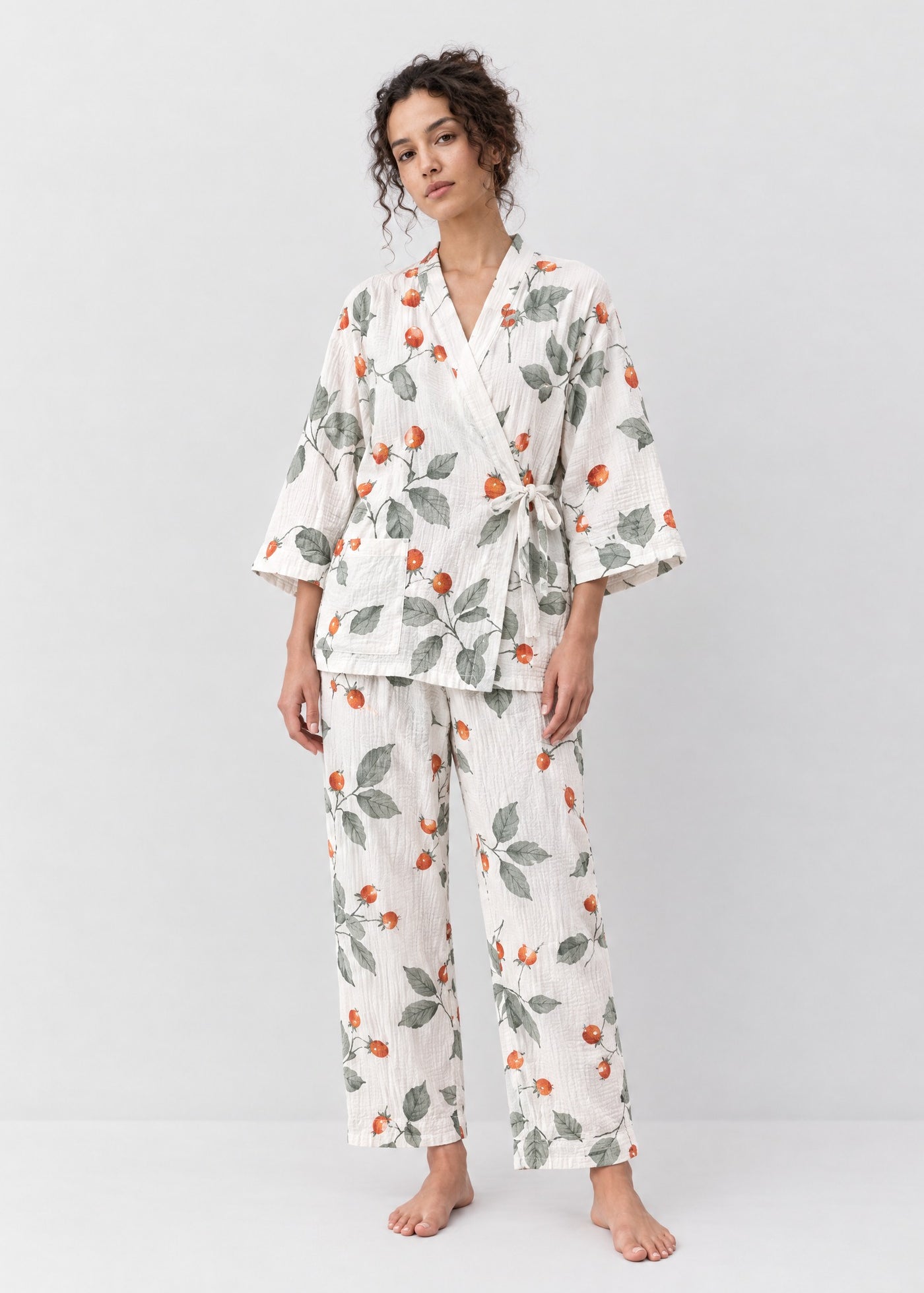 Kimono Pyjama Blanc à Baies Rouges en Coton | Anzu