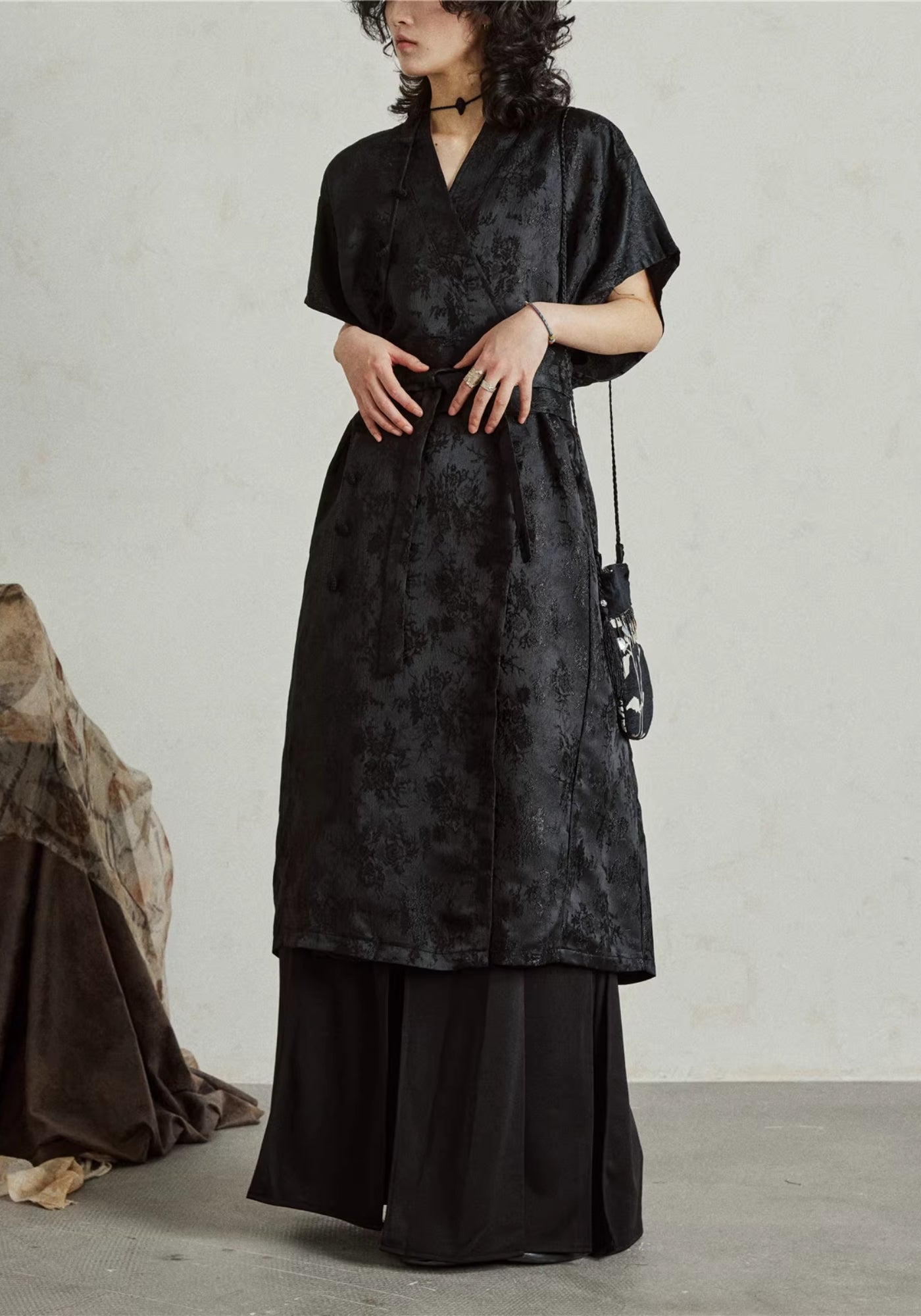Robe kimono noire | Shibui