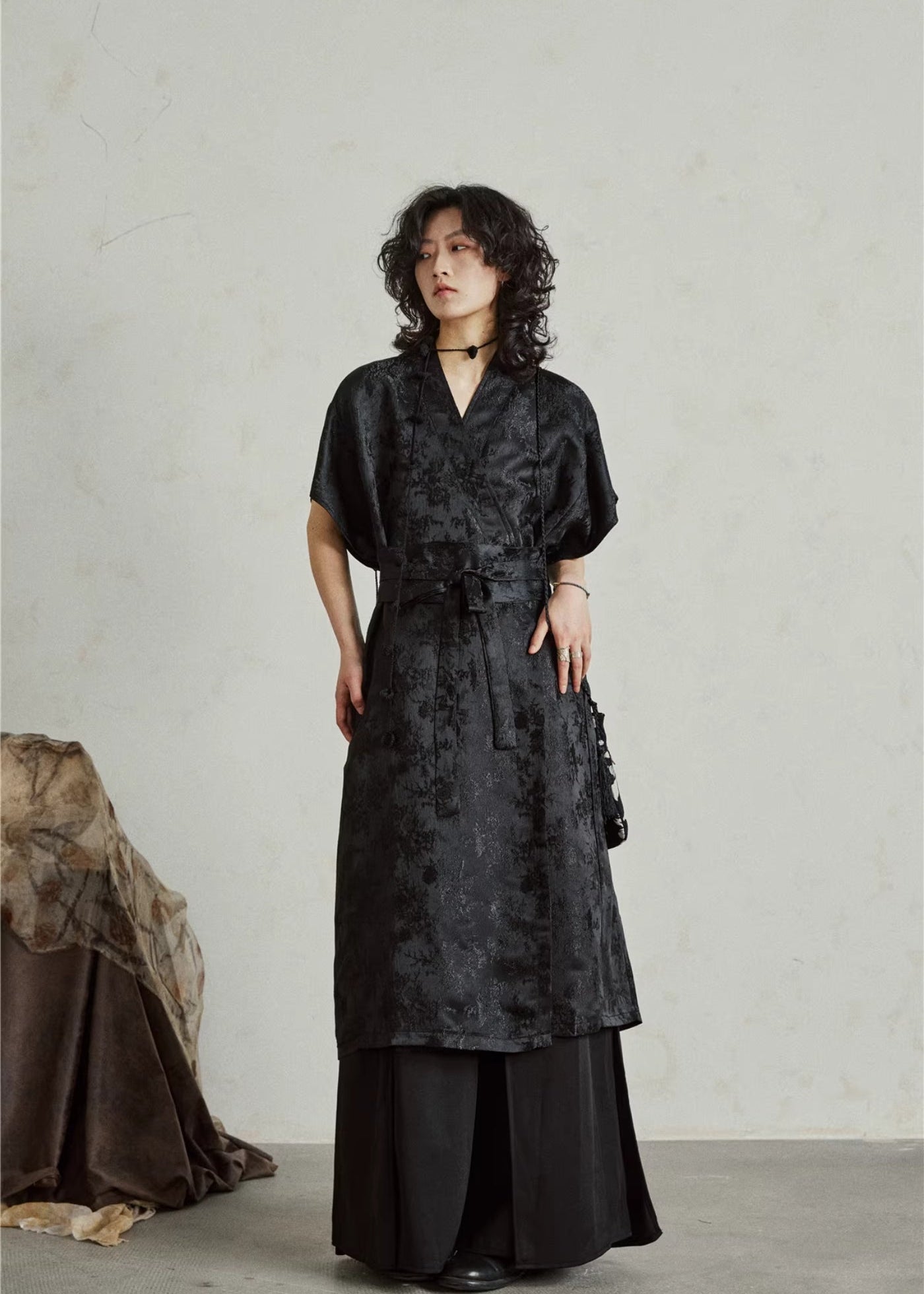Robe kimono noire | Shibui