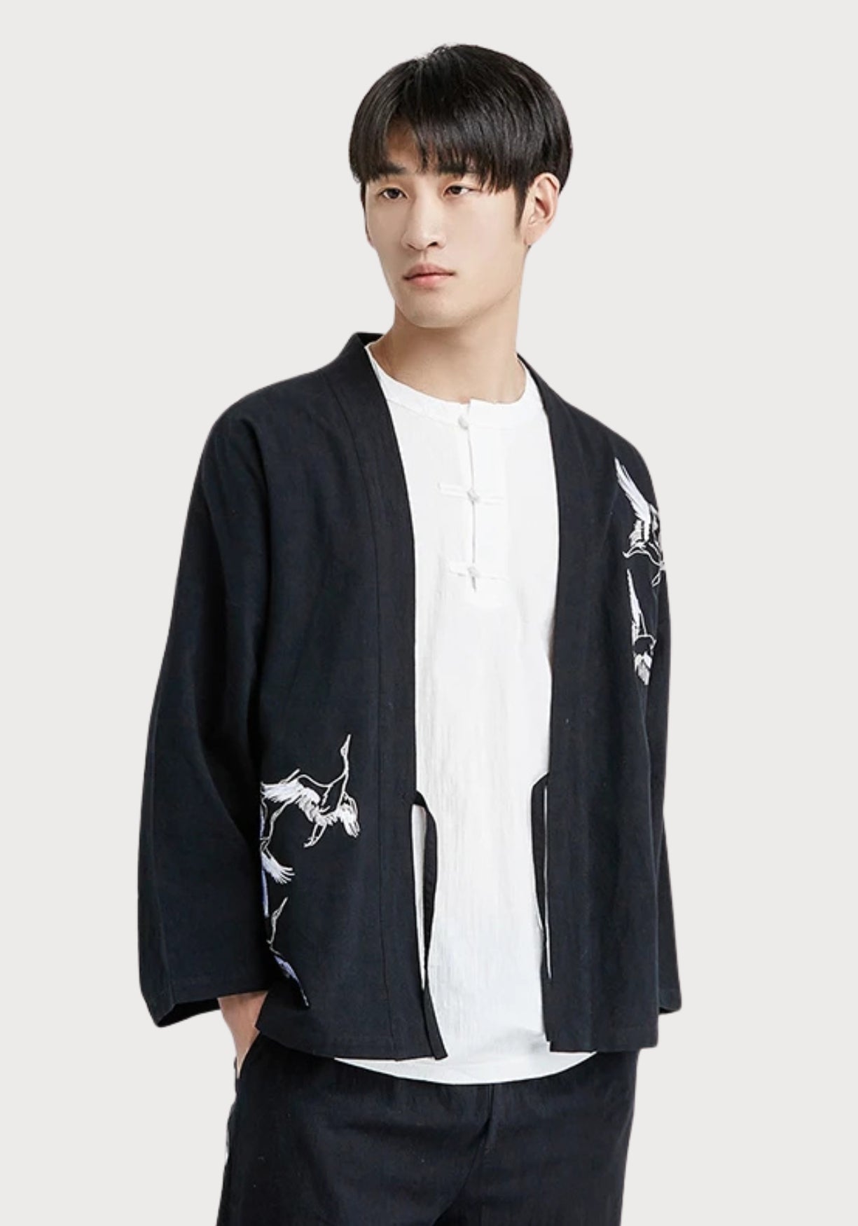 Veste kimono brodée noir avelin