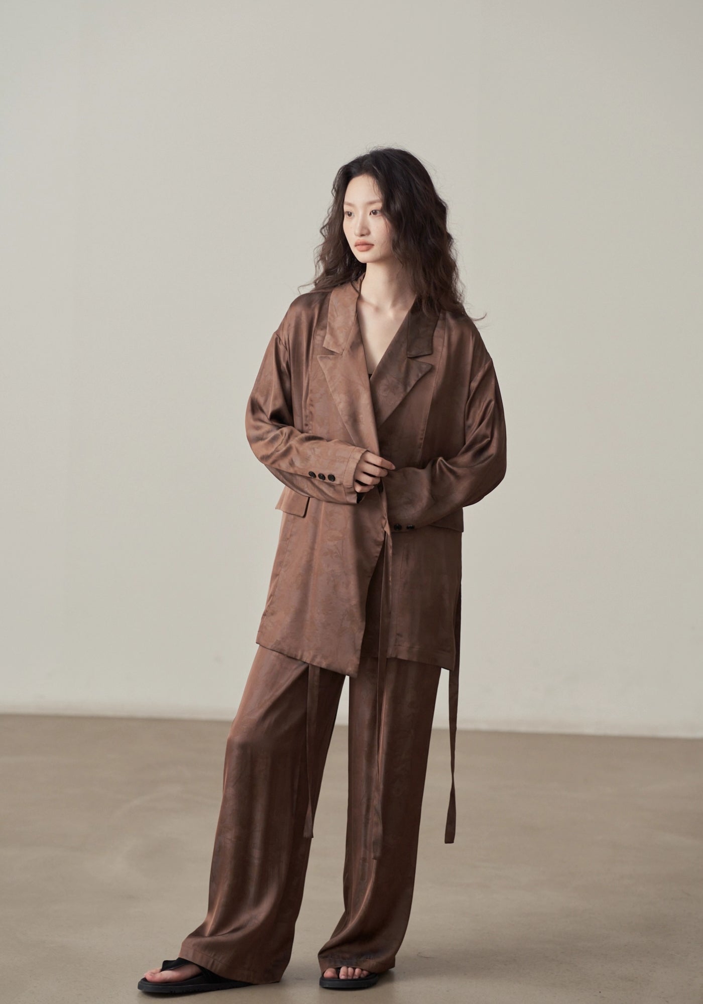 Veste kimono satinée femme | coupe fluide